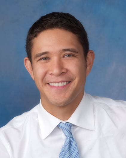 Vincent E. Reyes, MD, is a medical oncologist and hematologist with a specialty in lung cancer at UPMC CancerCenter